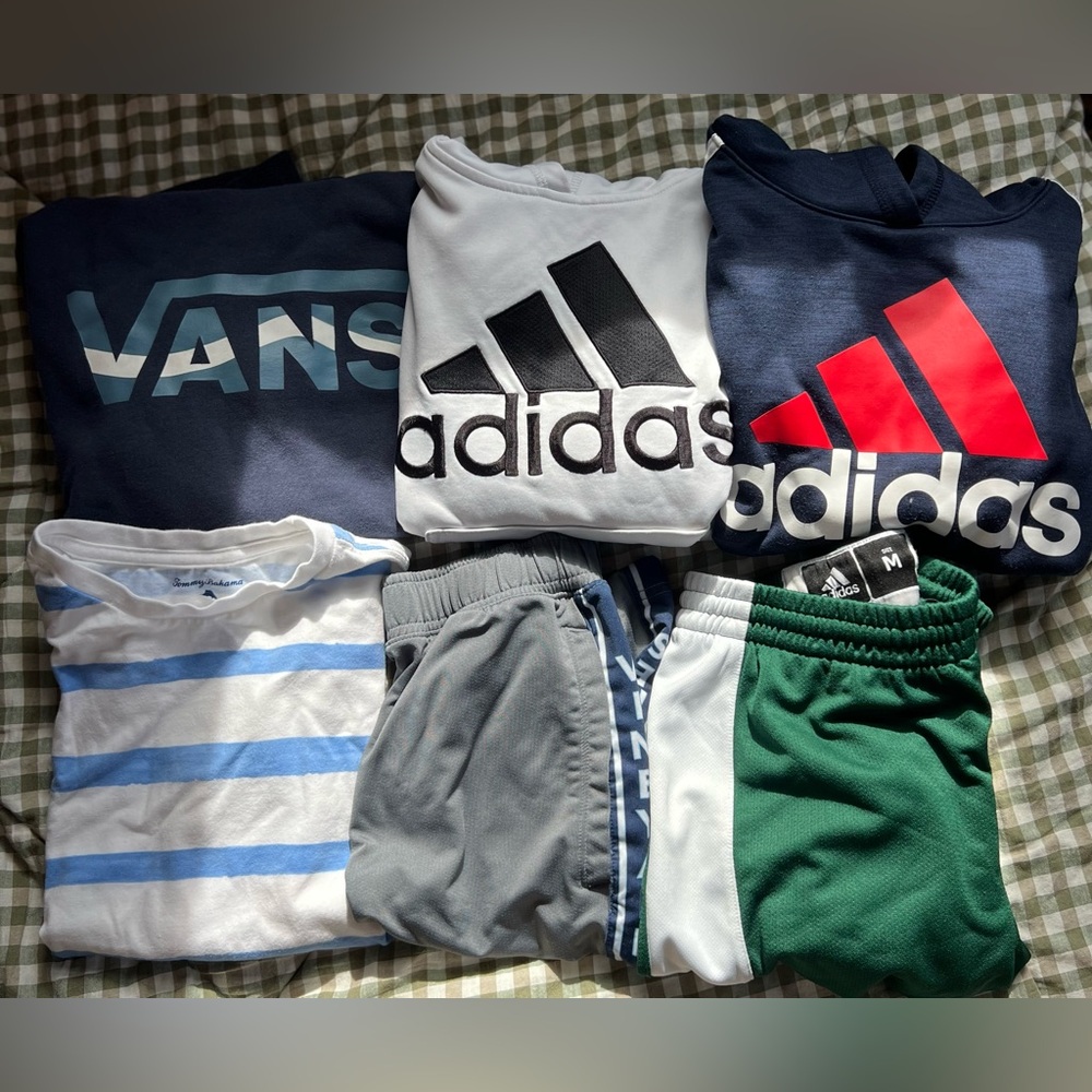 Boys bundle. Size mediums. Great brands! EUC
